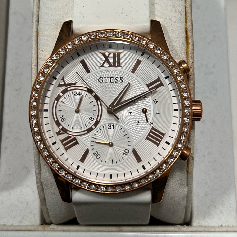 Guesss watch